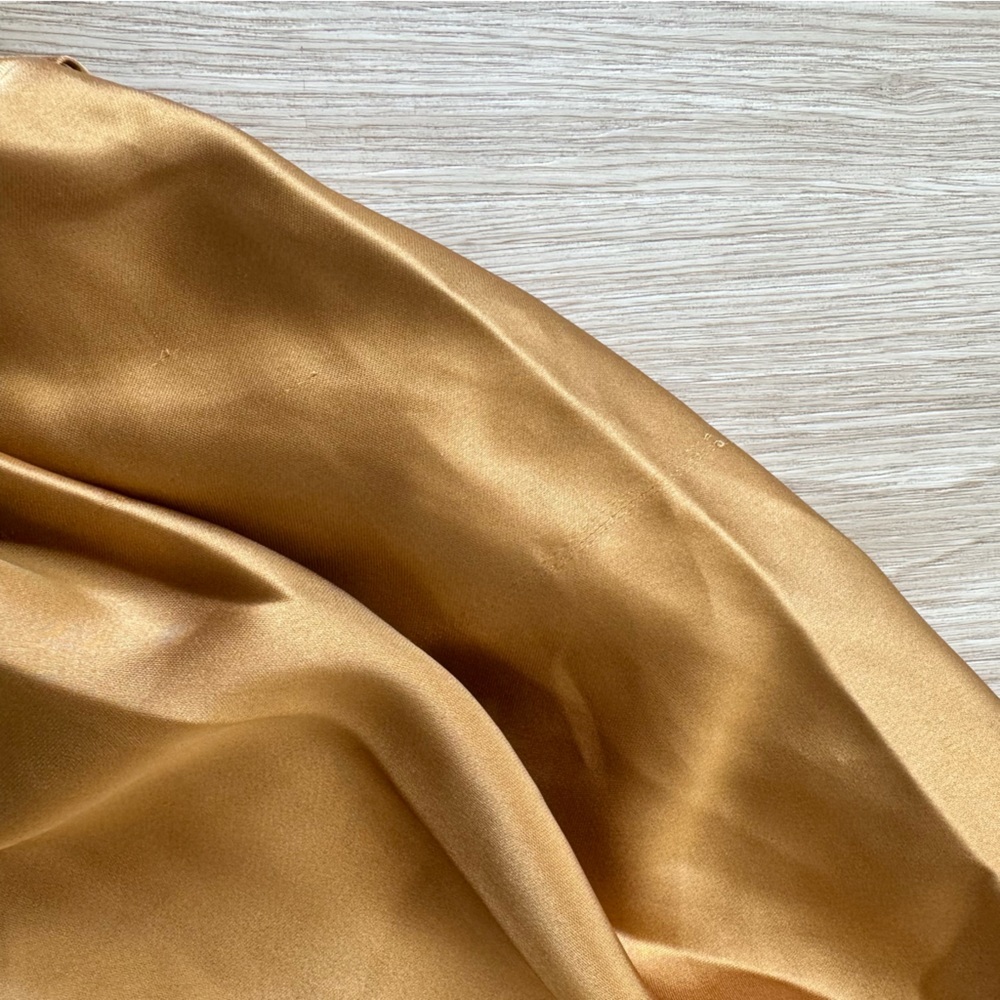 Petal & pup satin one shoulder side slit maxi dress nwot - Picture 8 of 8